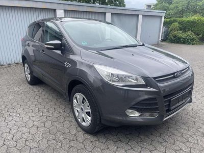 Gebraucht Ford Kuga Trend 150 PS (110 kW) 2016 SUV