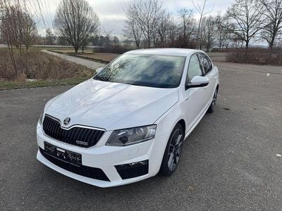 Gebraucht Skoda Octavia RS 220 PS (161 kW) 2017 Weiß Limousine