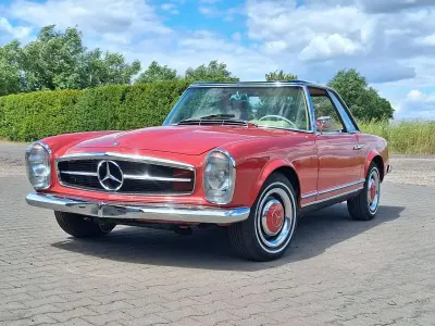 Gebraucht Mercedes 230 150 PS (110 kW) 1965 Signalrot (farbcode 568) Cabrio
