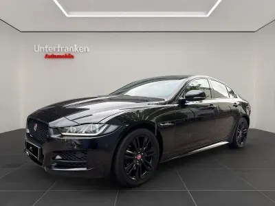 Gebraucht Jaguar XE R-Sport 179 PS (131 kW) 2018 Schwarz Limousine