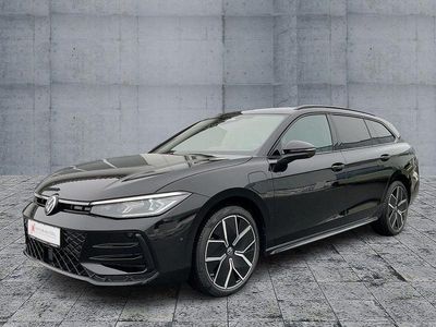Gebraucht VW Passat R-line 272 PS (200 kW) 2025 Schwarz Limousine