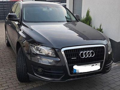 Grau Gebraucht 2010 Audi Q5 SUV | 9.900 € (Fairer Preis)