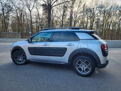 Brugt Citroën C4 Cactus Shine Edition 92 HK (67 kW) 2015 Sølv Hatchback