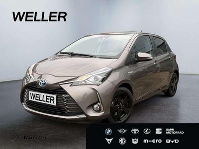 Platinumbronze metallic Gebraucht 2018 Toyota Yaris Hybrid Club Kleinwagen | 15.980 € (Fairer Preis)