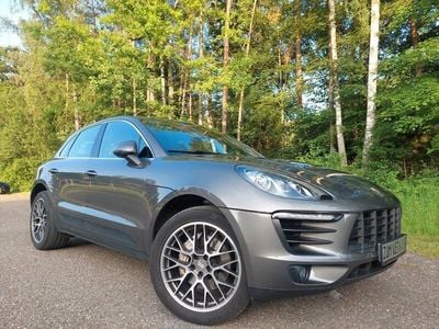Porsche Macan S