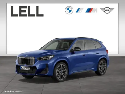 Gebraucht BMW iX1 M Sport 200 kW (272 PS) 2023 Blau SUV