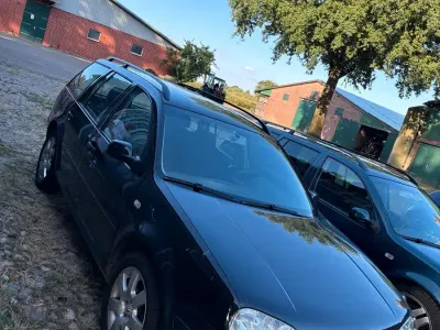 Gebraucht VW Golf IV 75 PS (55 kW) 2004 Schwarz Kombi