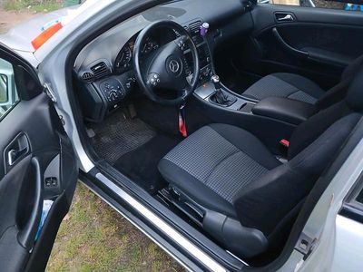 Mercedes C180