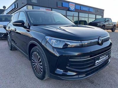 Schwarz Gebraucht 2024 VW Tiguan Life SUV | 28.750 € (Fairer Preis)