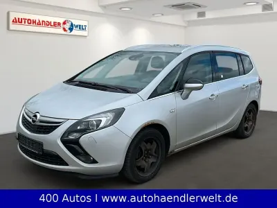 Second-hand Opel Zafira Tourer Innovation 165 CP (121 kW) 2012 Argintiu Monovolum