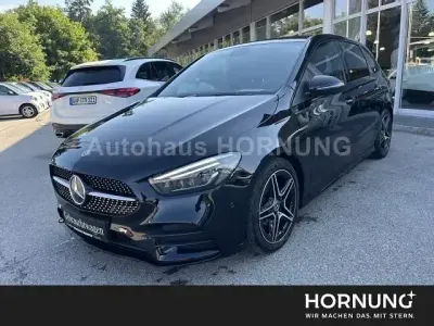 Gebraucht Mercedes B200 AMG line 163 PS (119 kW) 2019 Schwarz Kleinwagen