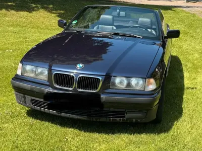 Gebraucht BMW 318 116 PS (85 kW) 1998 Blau Cabrio
