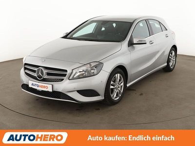 Gebraucht Mercedes A180 Style 122 PS (89 kW) 2015 Grau Limousine