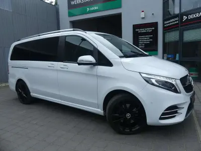 Gebraucht Mercedes V300 Exclusive 239 PS (175 kW) 2020 Weiß Van / Kleinbus