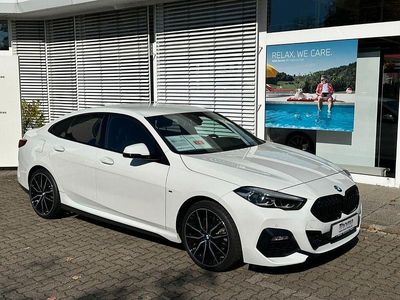 Weiß Gebraucht 2024 BMW 220 M Sport Coupé | 34.890 € (Fairer Preis)