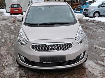 Beige Gebraucht 2011 Kia Venga Kleinwagen | 8.995 € (Teuer)