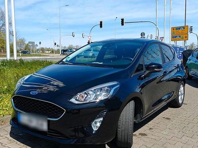 Second-hand Ford Fiesta 95 CP (69 kW) 2020 Negru Hatchback