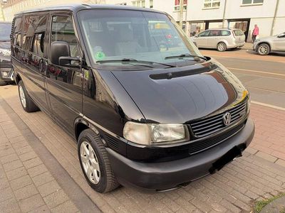 Gebraucht VW T4 151 PS (111 kW) 1999 Schwarz Van