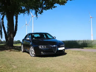 Gebraucht Alfa Romeo 159 Ti 200 PS (147 kW) 2011 Schwarz Limousine
