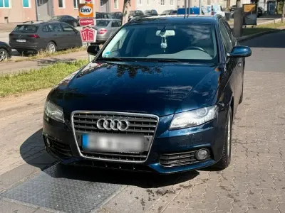 Gebraucht Audi A4 143 PS (105 kW) 2009 Blau Kombi