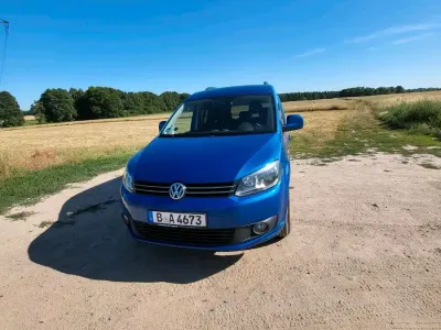 Gebraucht VW Caddy 110 PS (80 kW) 2013 Blau Van / Kleinbus