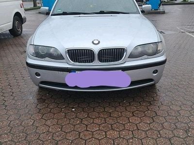 Gebraucht BMW 318 143 PS (105 kW) 2004 Silber Limousine