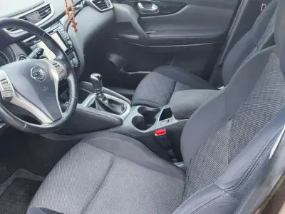Gebraucht Nissan Qashqai N-Connecta 116 PS (85 kW) 2017 Braun SUV
