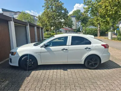 Gebraucht Mitsubishi Lancer 117 PS (86 kW) 2018 Weiß Limousine