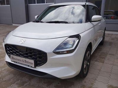 Gebraucht Suzuki Swift Comfort+ 83 PS (61 kW) 2025 Pure white pearl Kleinwagen