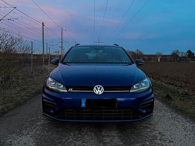 Blau Gebraucht 2018 VW Golf VII R Kombi | 24.900 € (Fairer Preis)