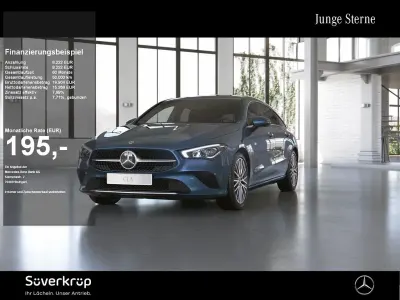Gebraucht Mercedes CLA250e Progressive 160 PS (117 kW) 2023 Blau Coupé