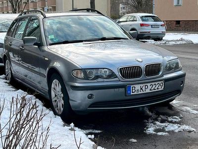BMW 320