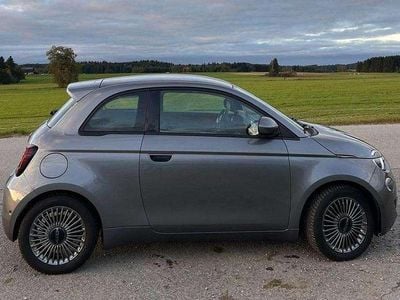 Gebraucht Fiat 500e Icon 86 kW (118 PS) 2022 Silber Limousine