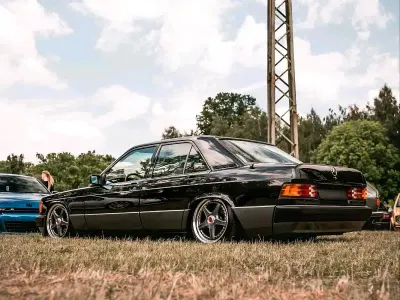 Gebraucht Mercedes 190 118 PS (86 kW) 1991 Andere farben Limousine