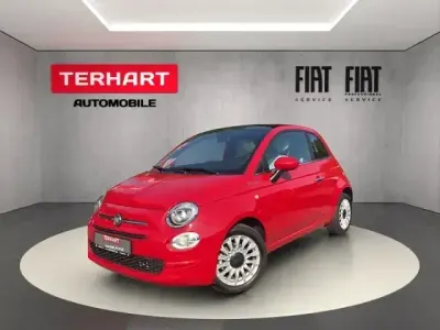 Gebraucht Fiat 500 Dolcevita 71 PS (52 kW) 2022 Rot Kleinwagen