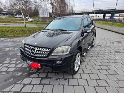 Gebraucht Mercedes ML500 AMG Edition 1 387 PS (284 kW) 2008 Schwarz SUV