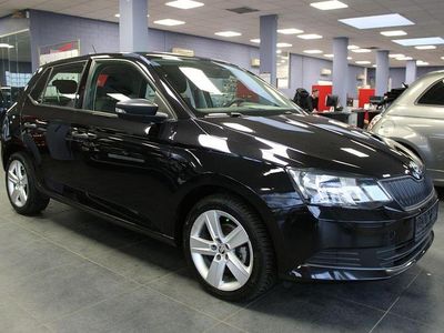 Gebraucht Skoda Fabia Cool Edition 60 PS (44 kW) 2016 Schwarz Limousine