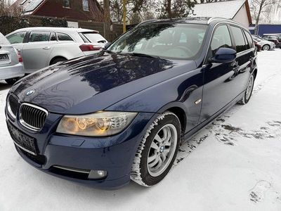 Gebraucht BMW 320 Comfort Edition 184 PS (135 kW) 2010 Blau Kombi