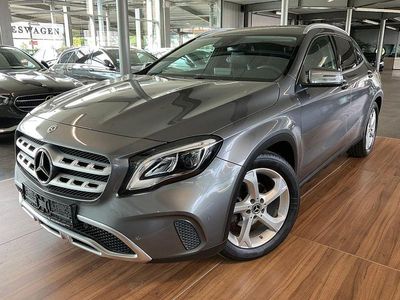 Usata Mercedes GLA180 Progressive 122 CV (89 kW) 2019 Grigio SUV
