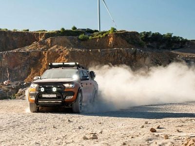 Second-hand Ford Ranger Wildtrack 200 CP (147 kW) 2017 Portocaliu Pickup