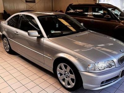 Silber Gebraucht 2001 BMW 320 Performance Coupé | 5.490 € (Fairer Preis)