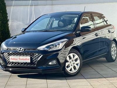 Gebraucht Hyundai i20 YES! 101 PS (74 kW) 2019 Schwarz Kleinwagen
