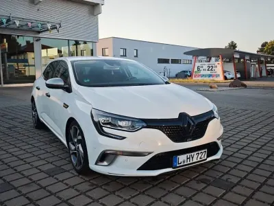 Gebraucht Renault Mégane IV GT 205 PS (150 kW) 2018 Weiß Limousine
