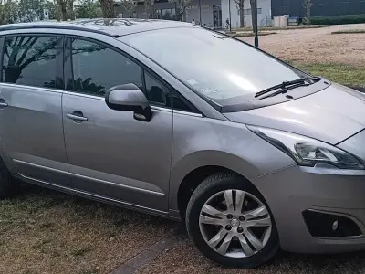 Gebraucht Peugeot 5008
