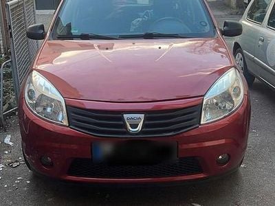 Brugt Dacia Sandero 72 HK (52 kW) 2009 Rød Hatchback