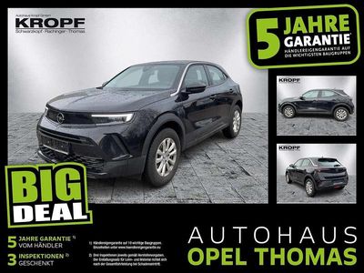 Gebraucht Opel Mokka Enjoy 131 PS (96 kW) 2023 Lackierung schwarz perla nera/ SUV