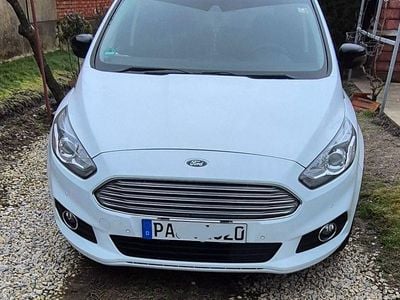Gebraucht Ford S-MAX Business Edition 150 PS (110 kW) 2017 Weiß Van / Kleinbus