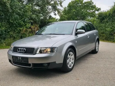 Gebraucht Audi A4 130 PS (95 kW) 2002 Grau Kombi