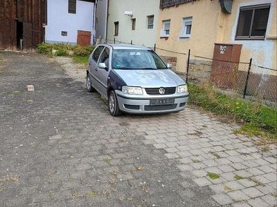 VW Polo