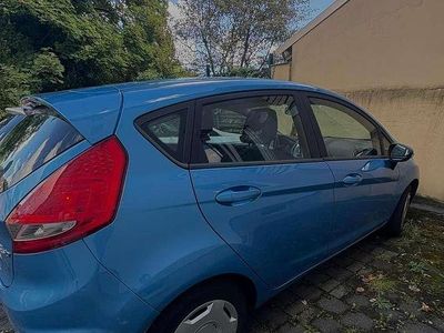 Gebraucht Ford Fiesta Trend 80 PS (58 kW) 2015 Kleinwagen
